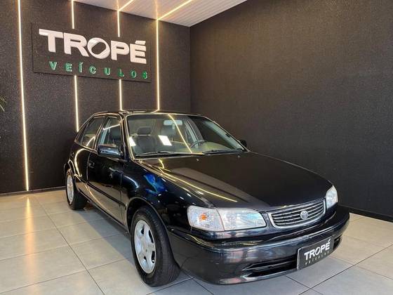 TOYOTA COROLLA 1.6 XLI 16V GASOLINA 4P AUTOMÁTICO